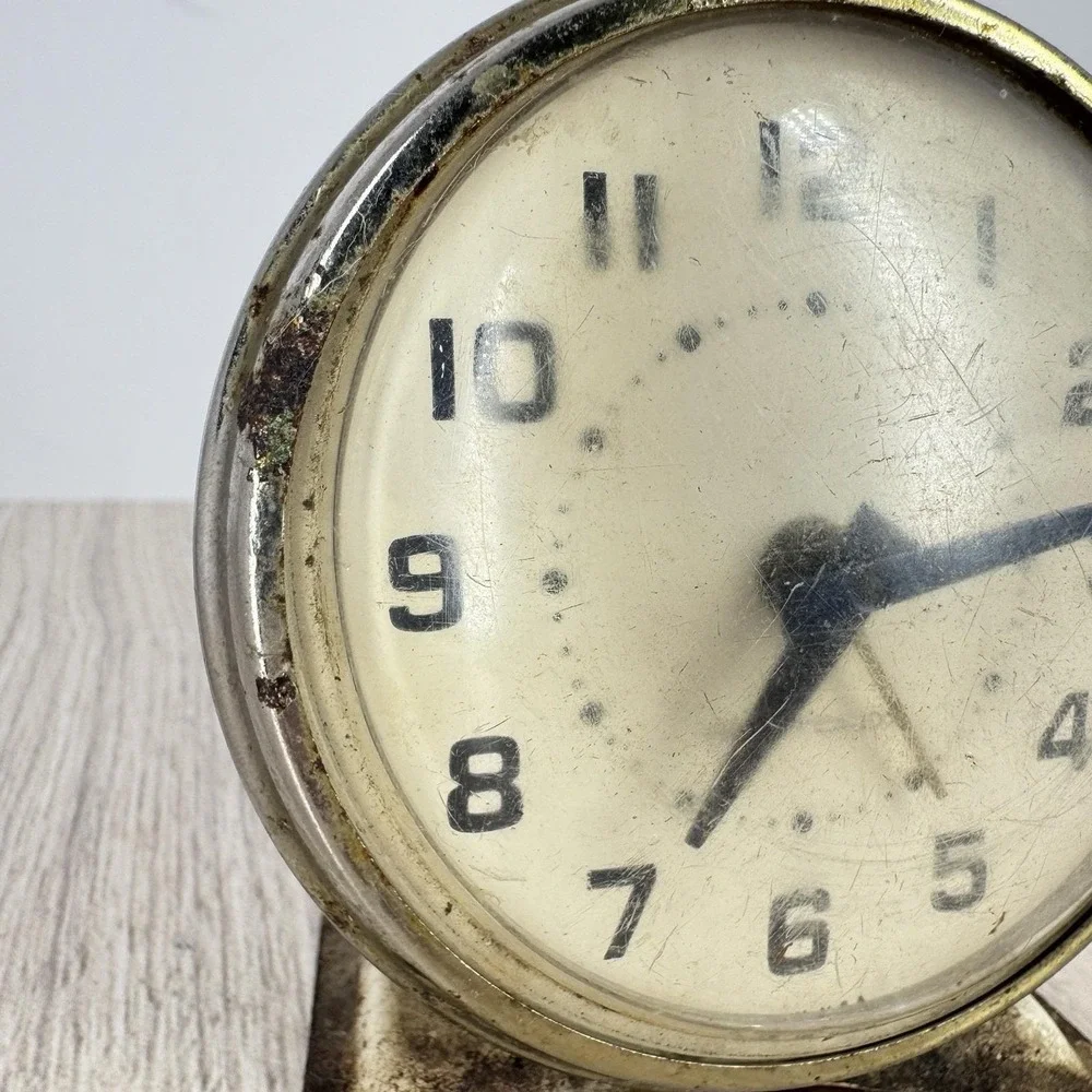 Vintage Mechanical Wind Up Alarm Clock Ticks‎ Parts Repair Rustic Decor